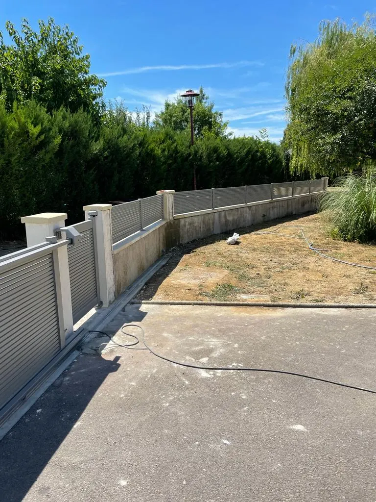 Portail et clôture installés à Saint-Avold (57)